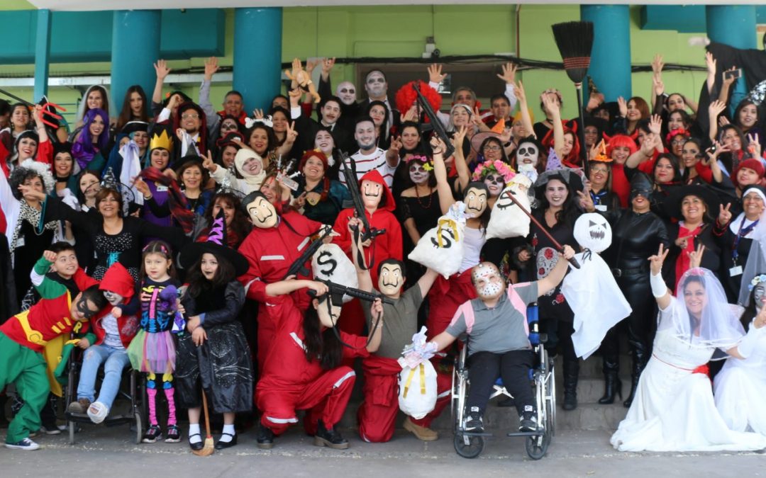 Hospital Roberto del Río celebró un Halloween Saludable