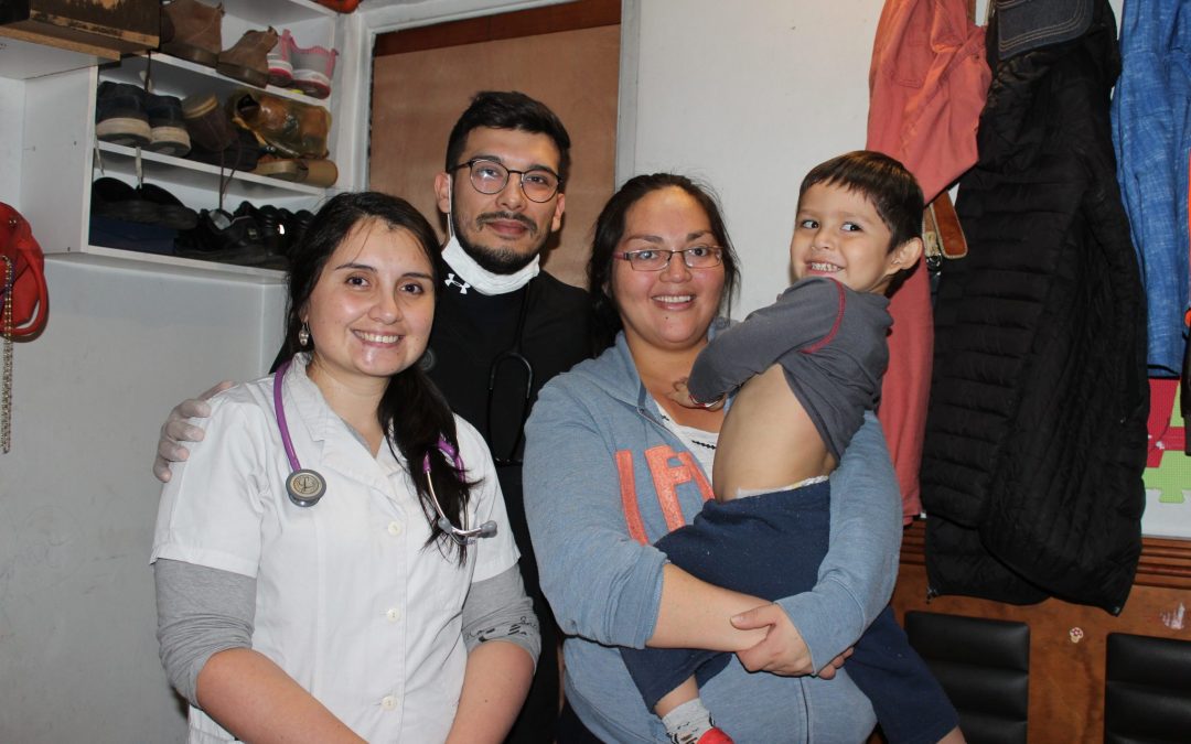Proyecto de Hospitalización Domiciliaria: Acercando el cuidado de los Pacientes Respiratorios Pediátricos a sus familias