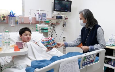 Hospital Roberto del Río recibe a la ministra de Salud y subsecretarios en emotiva celebración del Mes de la Niñez