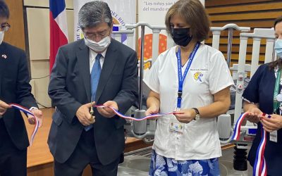 Se inauguran Cunas Clínicas donadas por Embajada del Japón en Chile para la Unidad de Cuidados Intensivos de nuestro Hospital