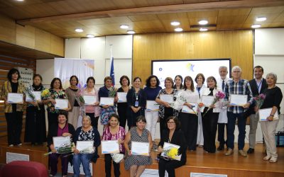 Hospital de Niños Dr. Roberto del Río reconoce a funcionarios que se acogieron a retiro